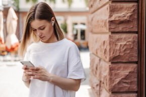 Omezte délku sledování na smartfon