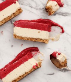 Malinovo-vegánsky cheesecake